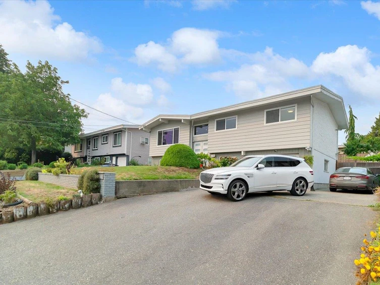 32395 Marshall Road, Abbotsford, BC, V2T 1A6