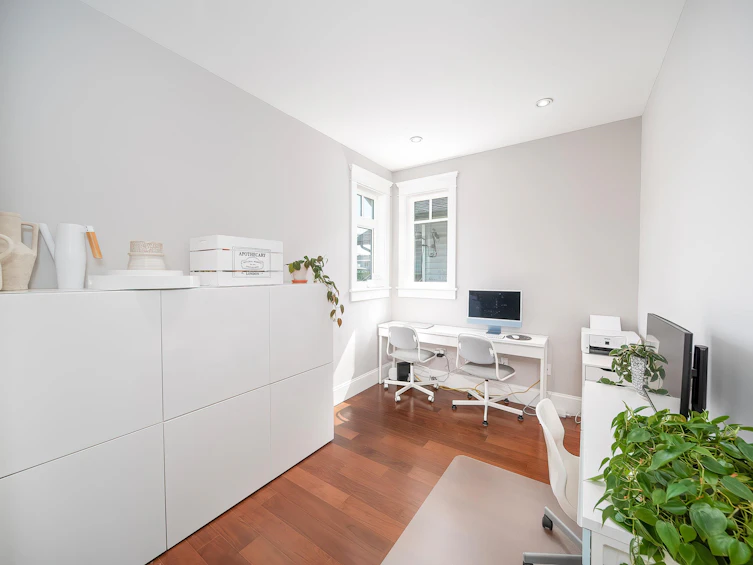 18 Hythe Avenue, Burnaby, BC, V5B 3H7 - 14