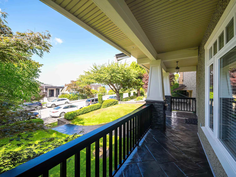 18 Hythe Avenue, Burnaby, BC, V5B 3H7 - 38