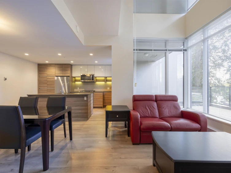 112-8850 University Crescent, Burnaby, BC, V5A 0C8 - 3