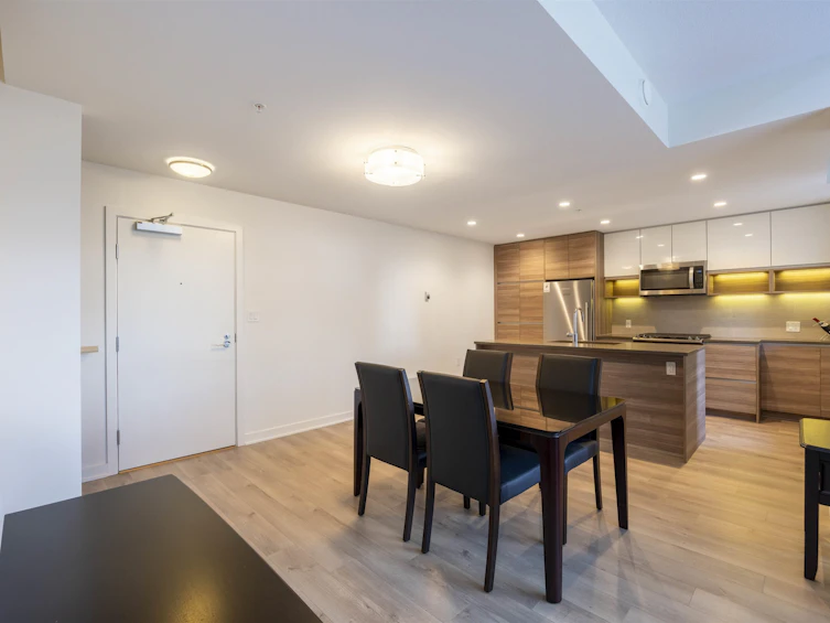 112-8850 University Crescent, Burnaby, BC, V5A 0C8 - 5
