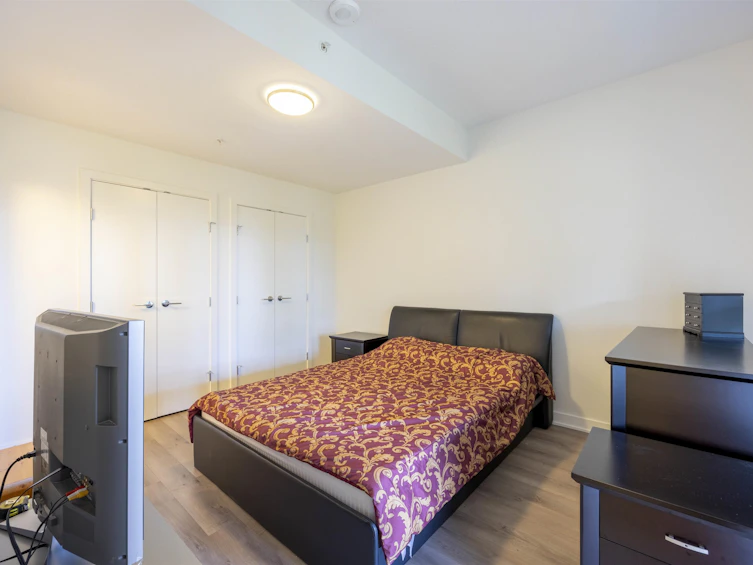 112-8850 University Crescent, Burnaby, BC, V5A 0C8 - 11