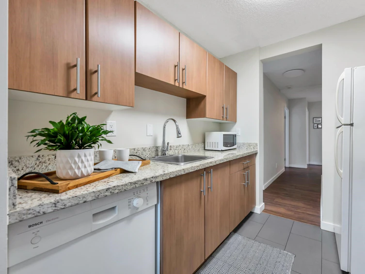 1006-9541 Erickson Drive, Burnaby, BC, V3J 7N8 - 8