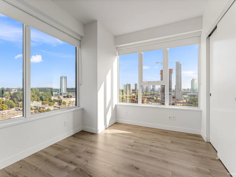 1703-10626 City Parkway, Surrey, BC, V3T 0S3 - 7