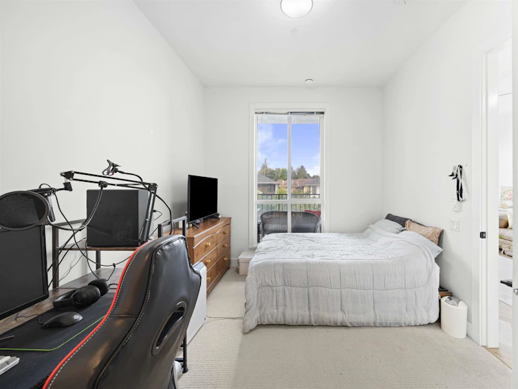 317-14968 101a, Surrey, BC, V3R 0E8 - 15