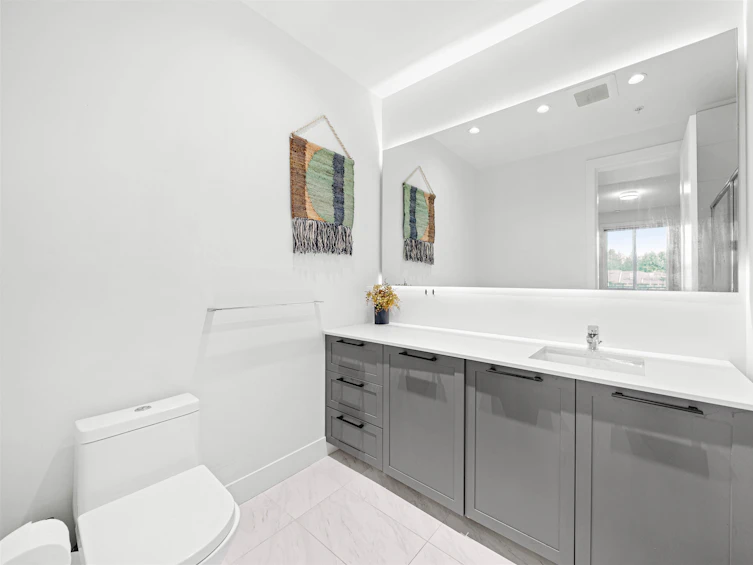 317-14968 101a, Surrey, BC, V3R 0E8 - 18
