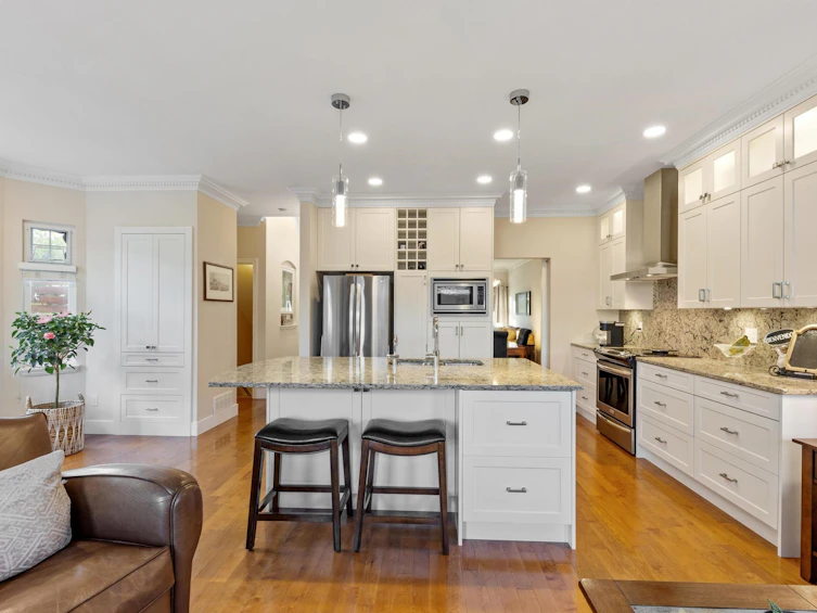 15752 23b Avenue, Surrey, BC, V4A 9Y4 - 5
