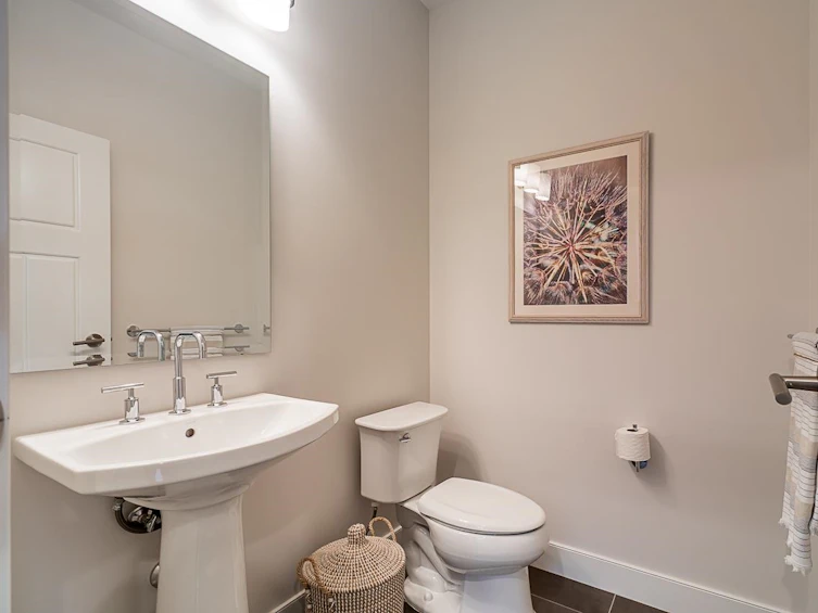 1511 Southview Street, Coquitlam, BC, V3E 0E3 - 25