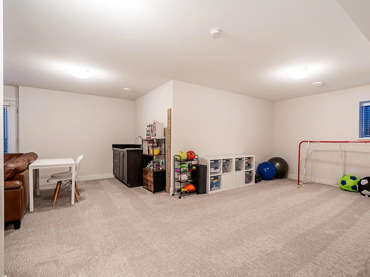 1511 Southview Street, Coquitlam, BC, V3E 0E3 - 28