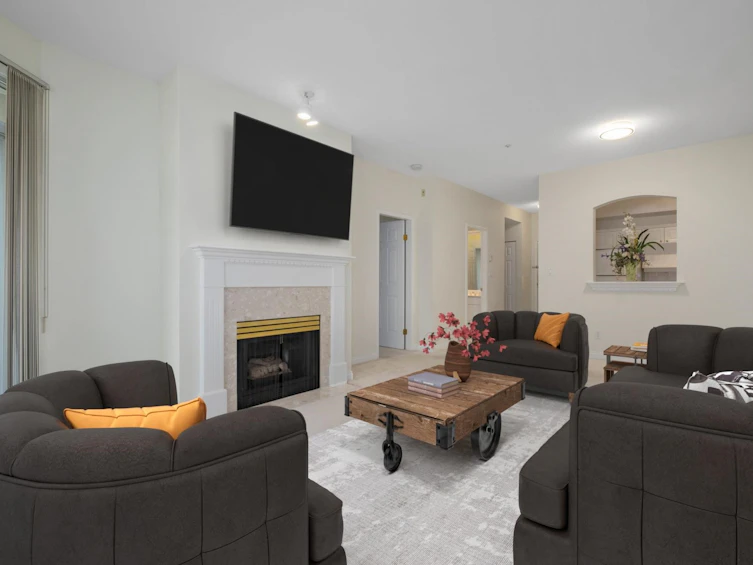 303-360 E 36th Avenue, Vancouver, BC, V5W 4B9 - 4