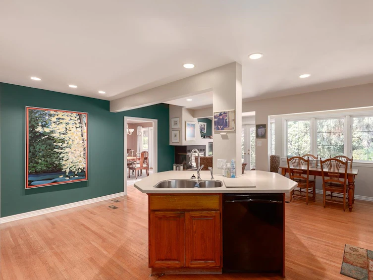 5807 Olympic Street, Vancouver, BC, V6N 1Z7 - 10