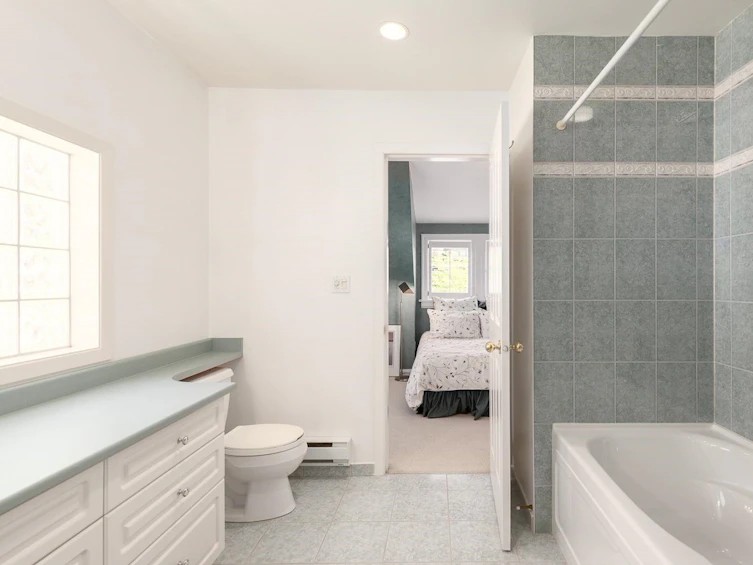 5807 Olympic Street, Vancouver, BC, V6N 1Z7 - 22