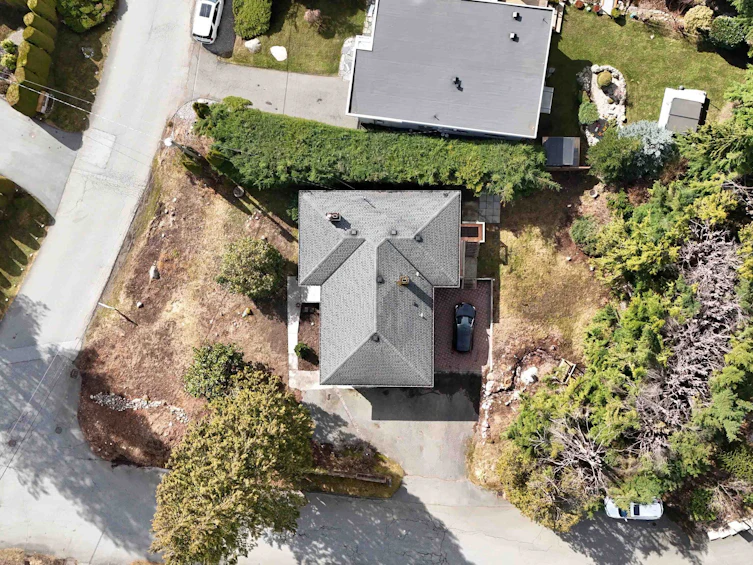 74 Desswood Place, West Vancouver, BC, V7S 1B9 - 9