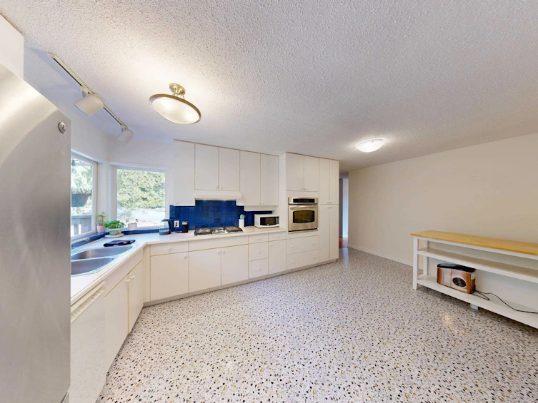 74 Desswood Place, West Vancouver, BC, V7S 1B9 - 14