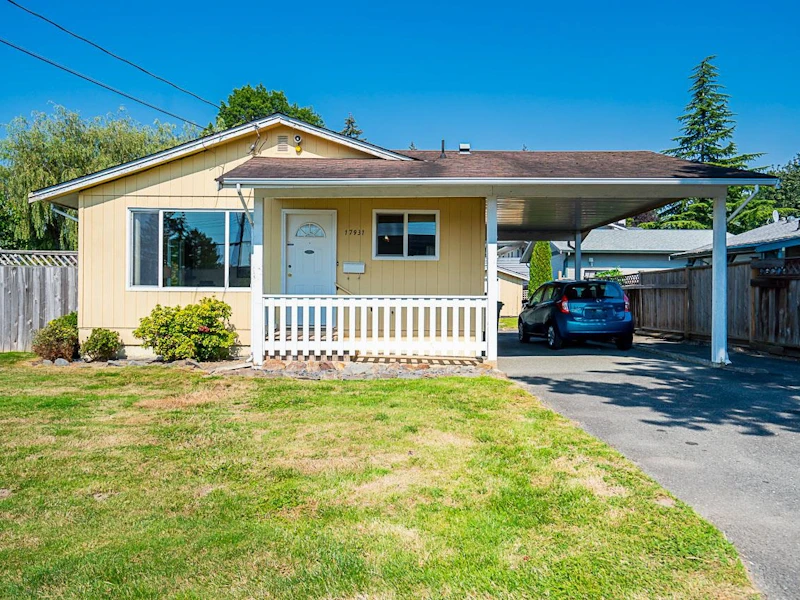 17931 58th Avenue, Surrey BC V3S 1L8