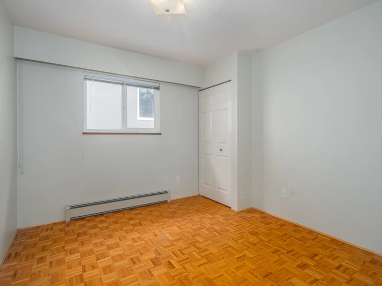 3240 Clive Avenue, Vancouver, BC, V5R 4V2 - 24
