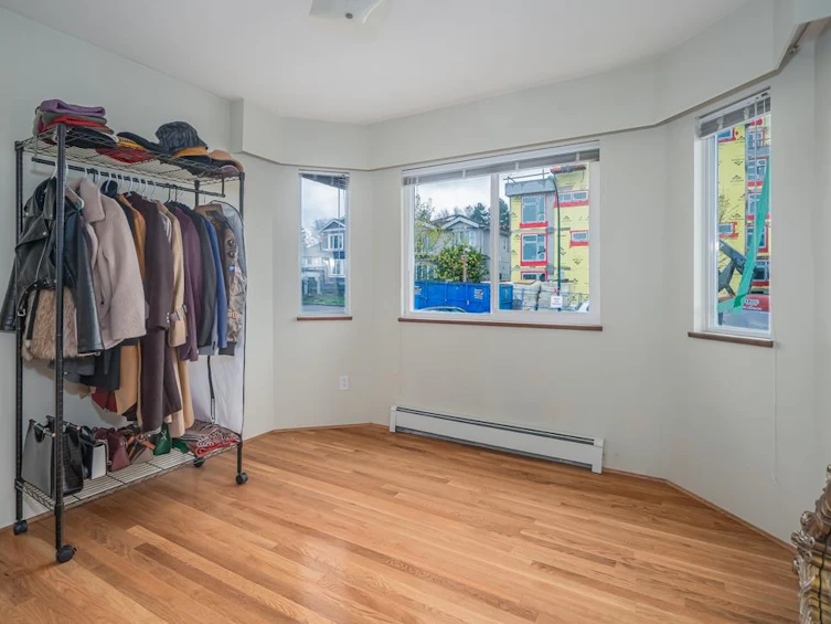 3240 Clive Avenue, Vancouver, BC, V5R 4V2 - 38
