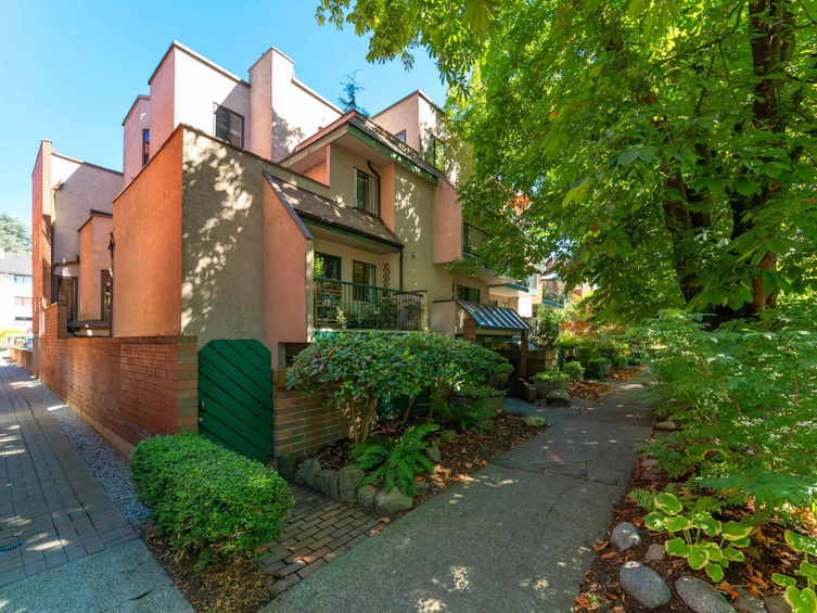205-1169 Nelson Street, Vancouver, BC, V6E 1J3 - 2