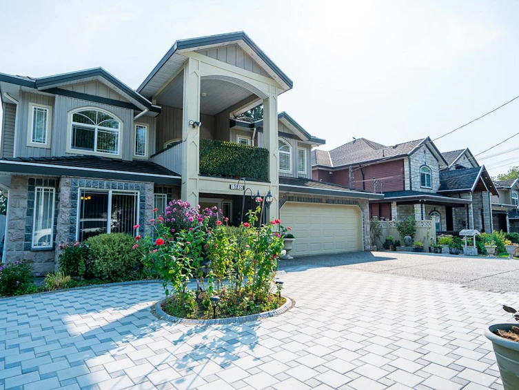 13252 90 Avenue, Surrey, BC, V3V 1C1 - 2