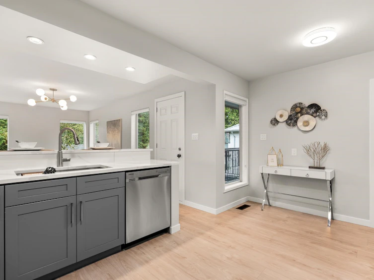 1187 W 23rd Street, North Vancouver, BC, V7P 2H2 - 14