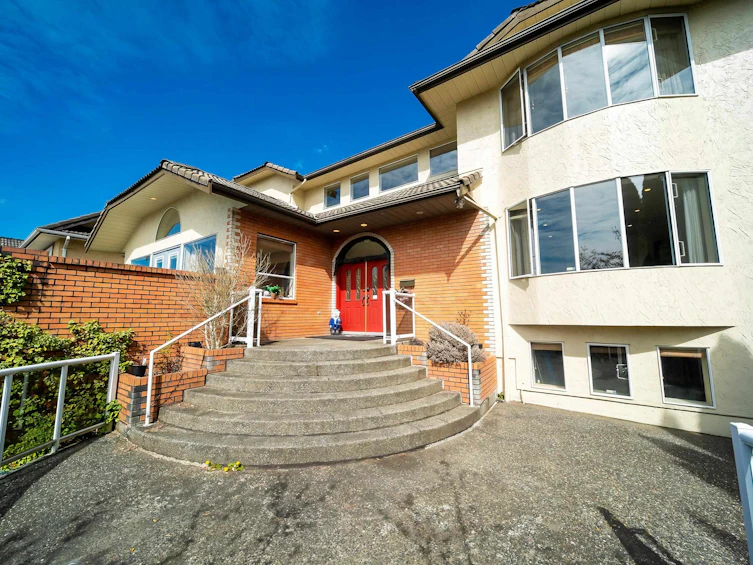 7607 Arvin Court, Burnaby, BC, V5A 4N1 - 7