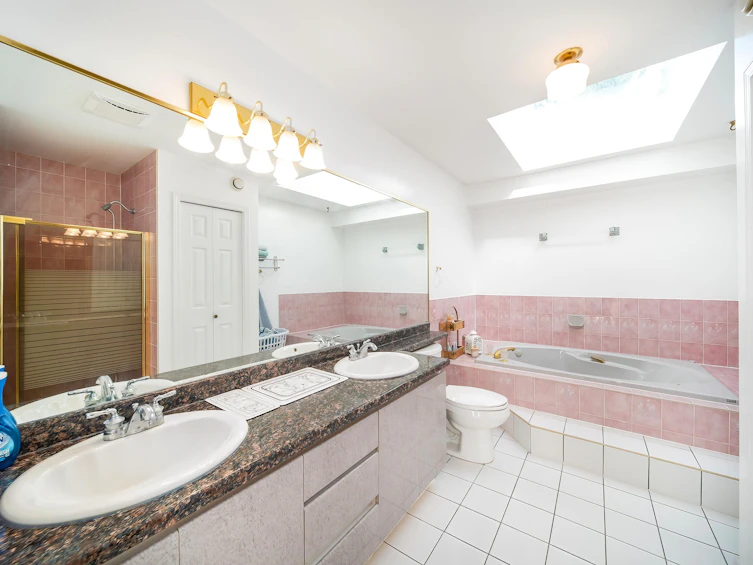7607 Arvin Court, Burnaby, BC, V5A 4N1 - 29