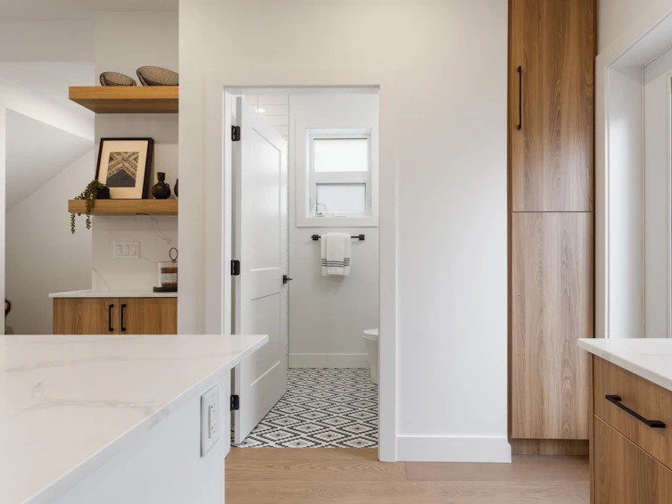 1365 East 24th Avenue, Vancouver, BC, V5V 2B6 - 8