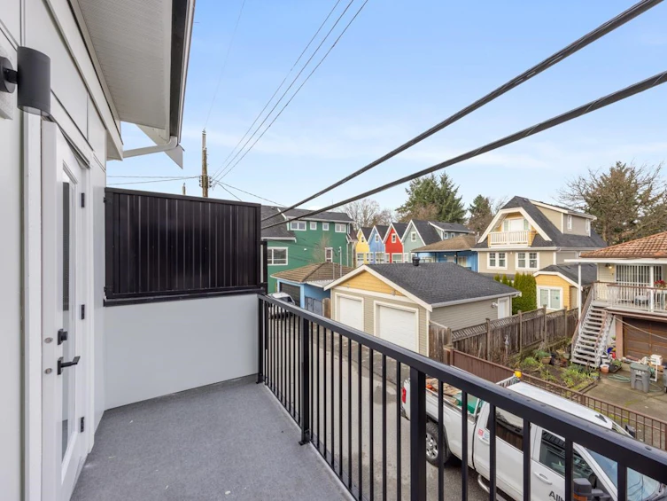 1365 East 24th Avenue, Vancouver, BC, V5V 2B6 - 25