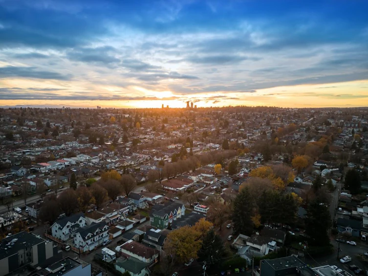 1365 East 24th Avenue, Vancouver, BC, V5V 2B6 - 38