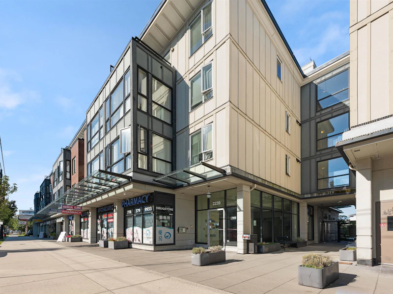 327 - 2239 Kingsway Street, Vancouver BC V5N 0E5