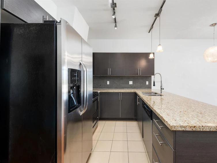 327-2239 Kingsway, Vancouver, BC, V5N 0E5 - 5