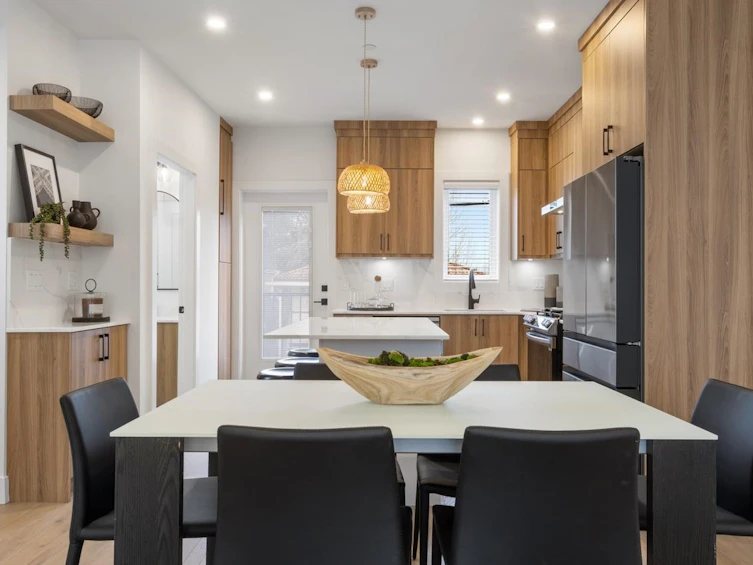 1373 E 24th Avenue, Vancouver, BC, V5V 2B6 - 11