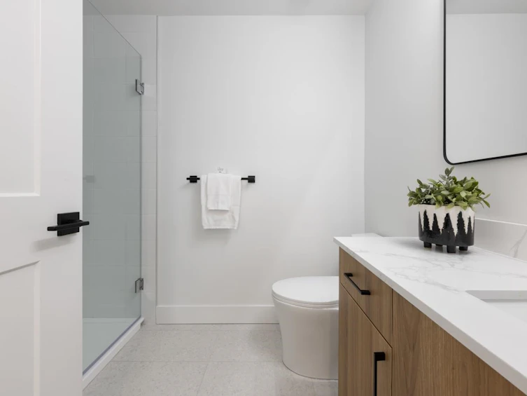 1373 E 24th Avenue, Vancouver, BC, V5V 2B6 - 17