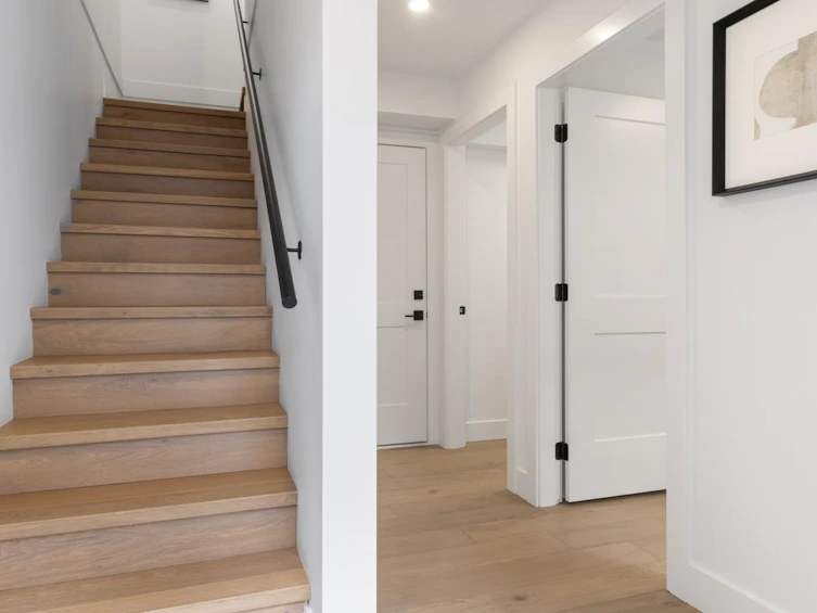 1373 E 24th Avenue, Vancouver, BC, V5V 2B6 - 21