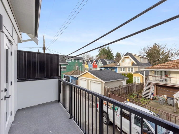 1373 E 24th Avenue, Vancouver, BC, V5V 2B6 - 26