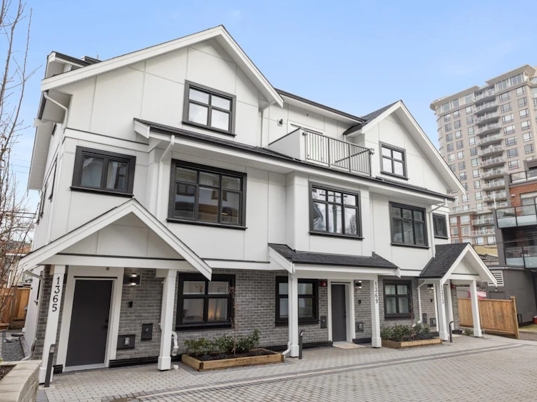 1373 E 24th Avenue, Vancouver, BC, V5V 2B6 - 27