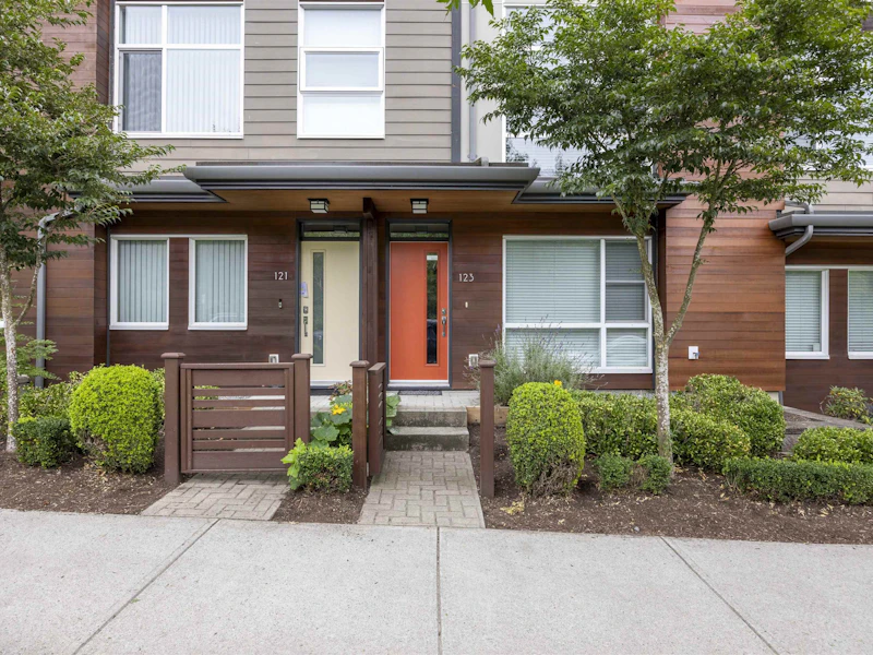 123 - 2228 162nd Street, Surrey BC V3Z 6P4