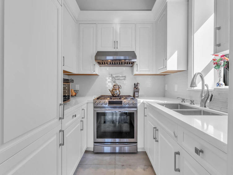 2623 Ottawa Avenue, West Vancouver, BC, V7V 2T6 - 23