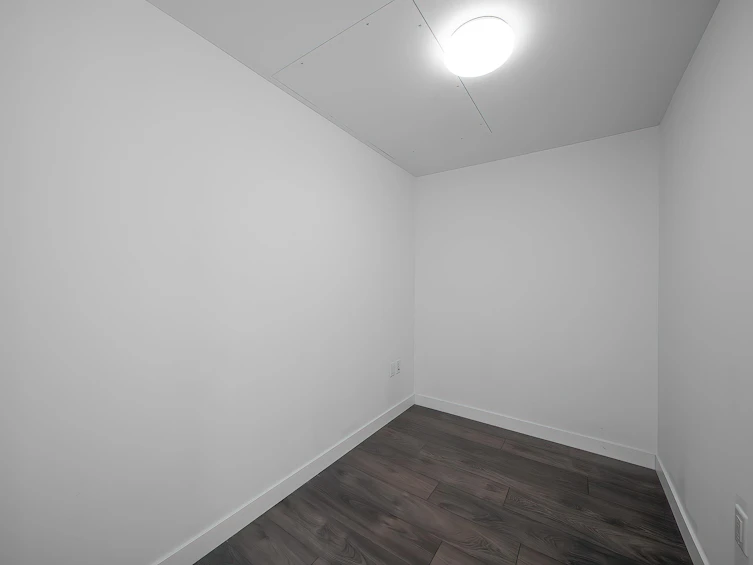 301-5580 No. 3 Road, Richmond, BC, V6X 0R8 - 13