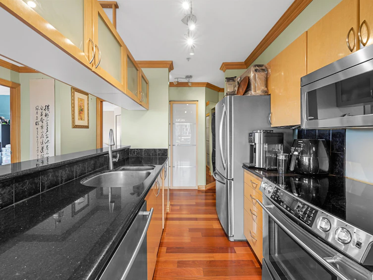 301-1503 W 66th Avenue, Vancouver, BC, V6P 2R8 - 8
