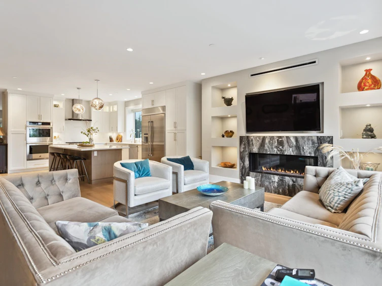 2549 E Kent Avenue North, Vancouver, BC, V5S 2H7 - 6
