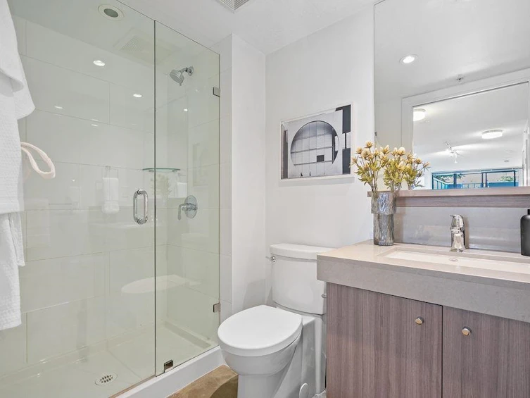 209-231 E Pender Street, Vancouver, BC, V6A 0G3 - 13