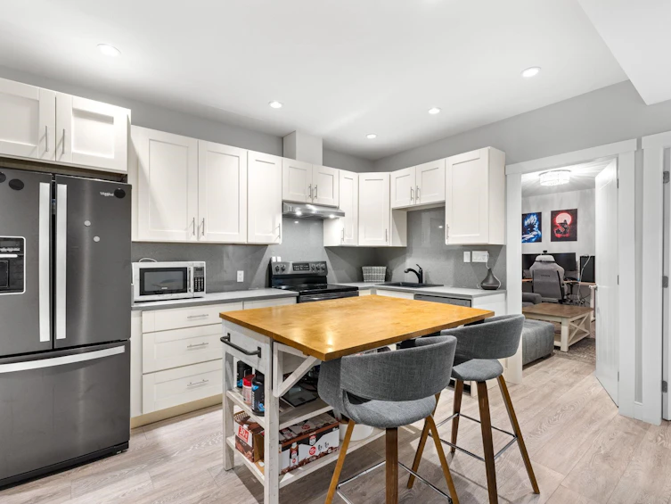 1449 Dayton Street, Coquitlam, BC, V3E 3H2 - 29