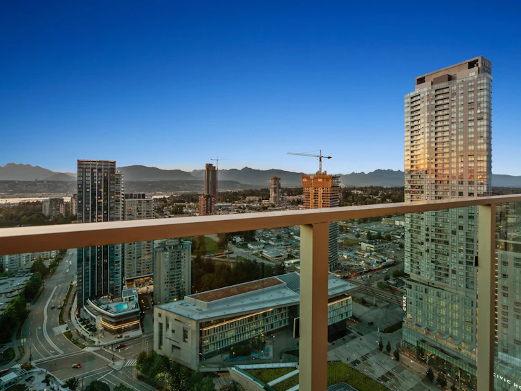 3506-13438 Central, Surrey, BC, V3T 0N2 - 22