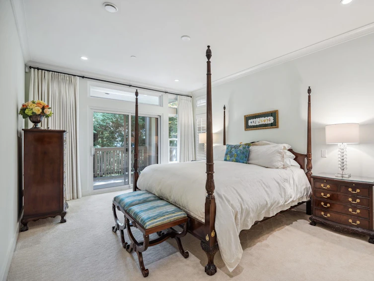 4956 Edendale Court, West Vancouver, BC, V7W 3H7 - 18