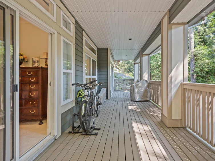 4956 Edendale Court, West Vancouver, BC, V7W 3H7 - 21
