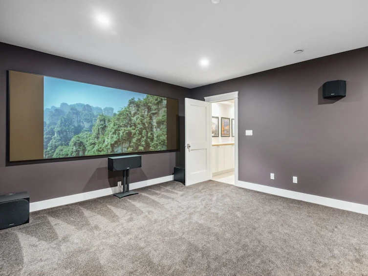 4956 Edendale Court, West Vancouver, BC, V7W 3H7 - 24