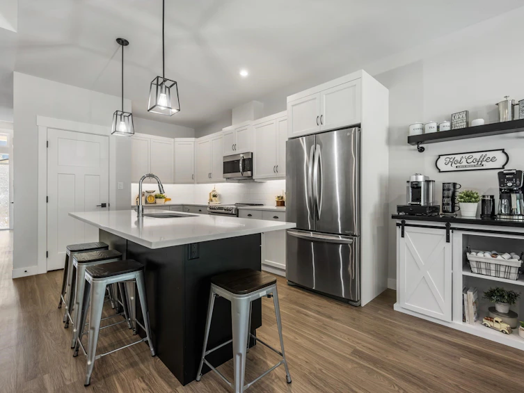 65561 Skylark Lane, Hope, BC, V0X 1L1 - 3