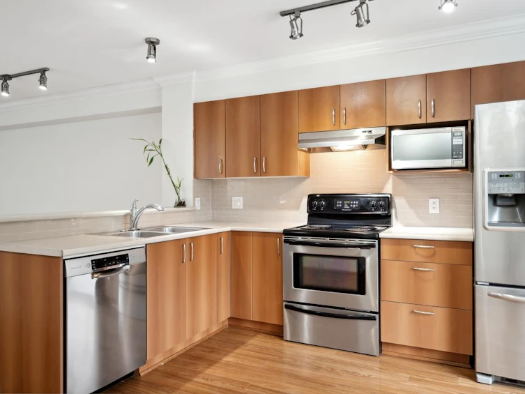 48-15155 62a Avenue, Surrey, BC, V3S 8A6 - 3