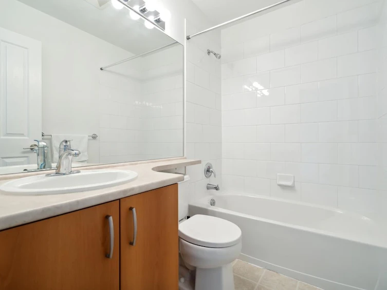 48-15155 62a Avenue, Surrey, BC, V3S 8A6 - 15